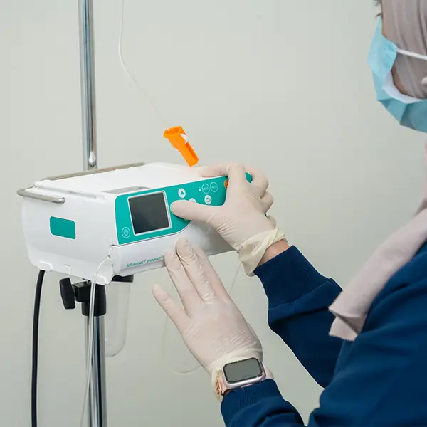 Nurse-administered IV drip therapy for chronic condition management